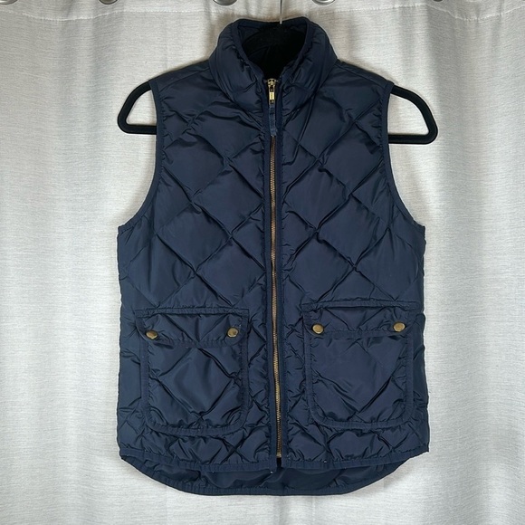 J.CREW DOWN VEST SIZE(XS) - Picture 1 of 5